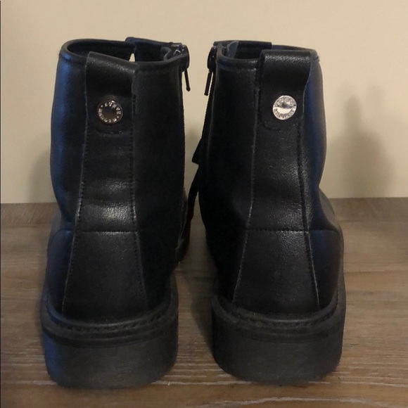 Steve Madden rain boots/combat - Picture 3 of 8